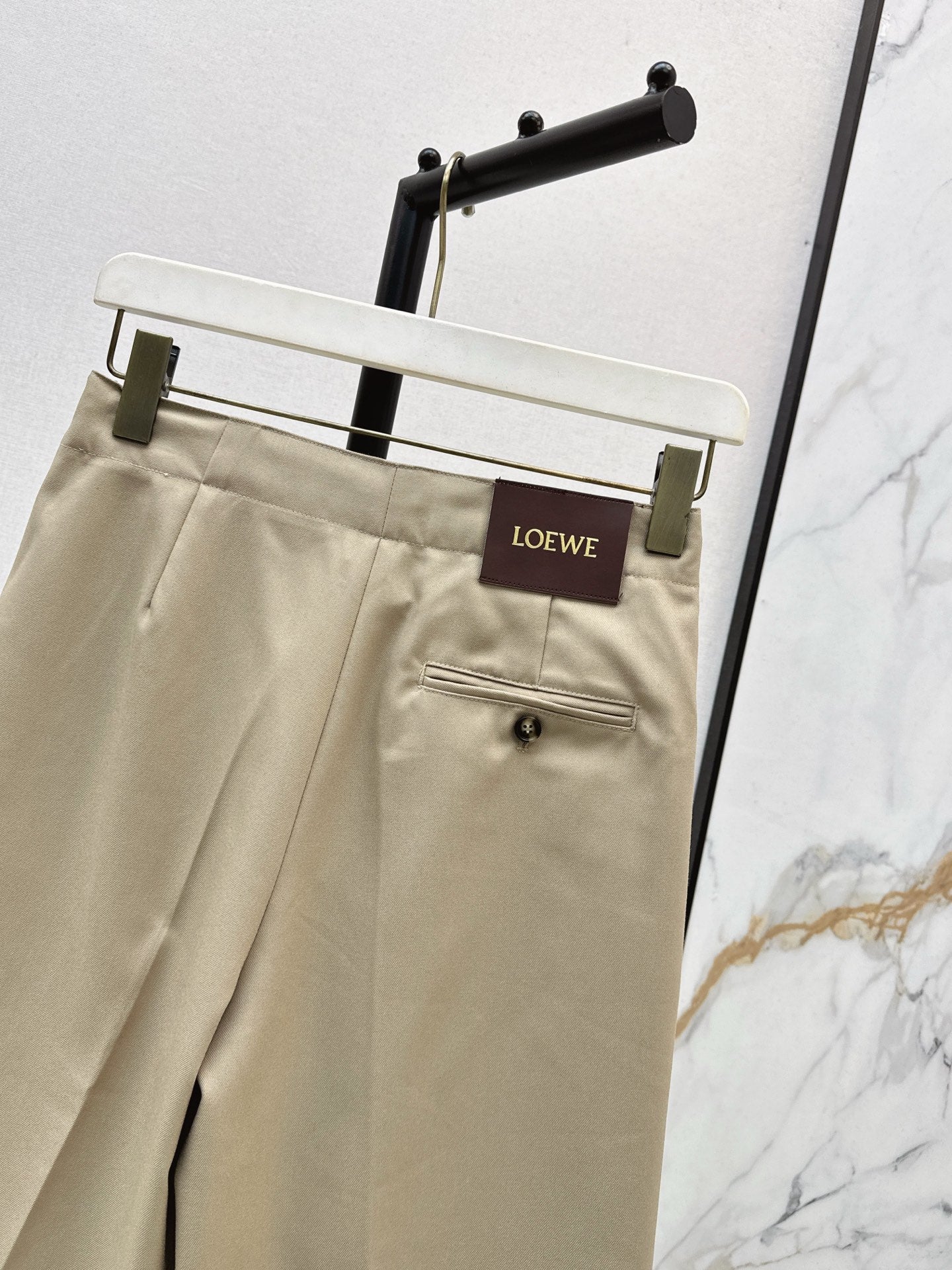 Lo 25 Leather buckle elastic high waisted pants(KHAKI/BLACK)