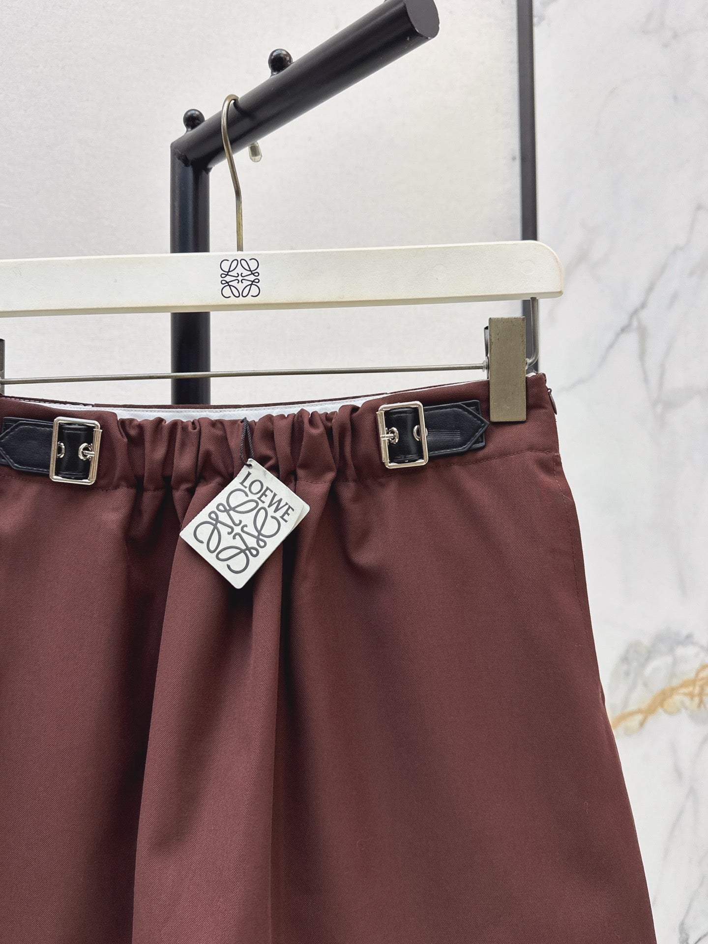 Lo 25 New leather buckle elastic pleated high waist skirt(wine red/BLACK)