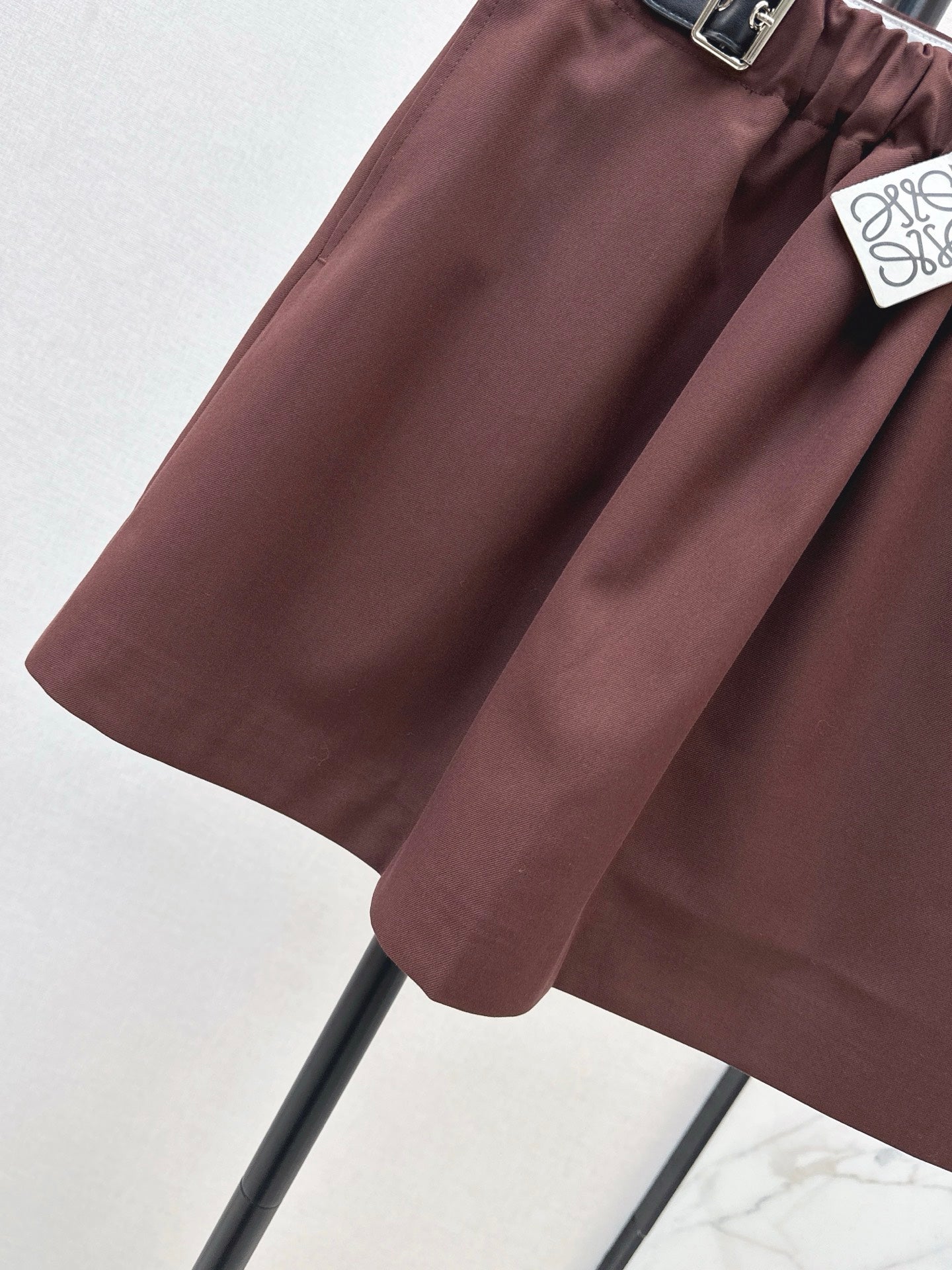 Lo 25 New leather buckle elastic pleated high waist skirt(wine red/BLACK)