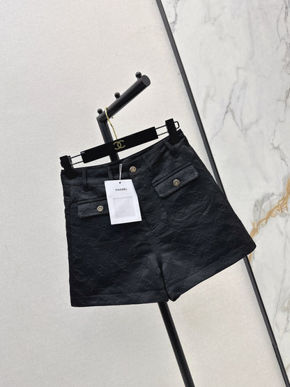 C 25 New jacquard logo shorts