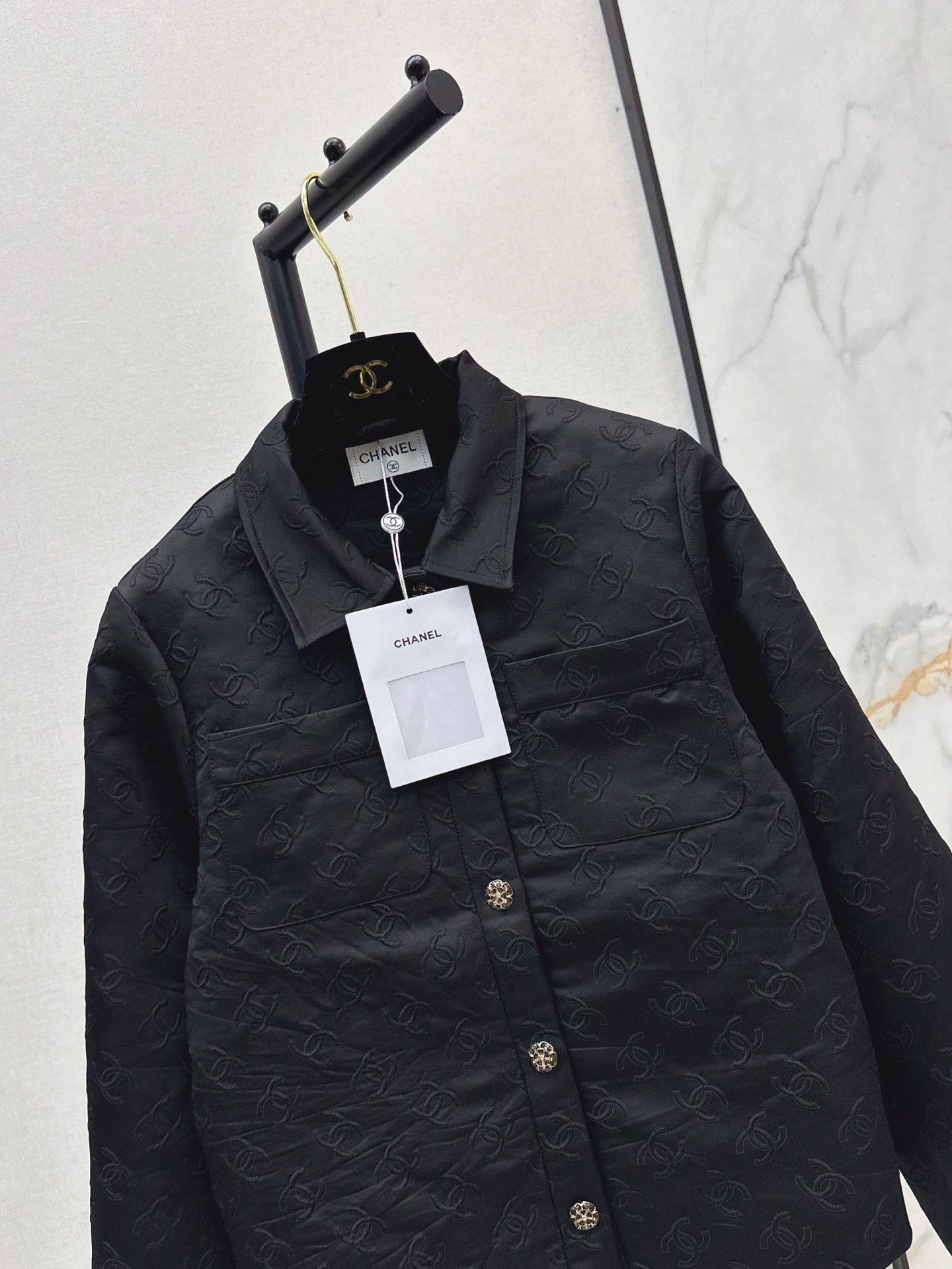 C 25 New jacquard logo jacket