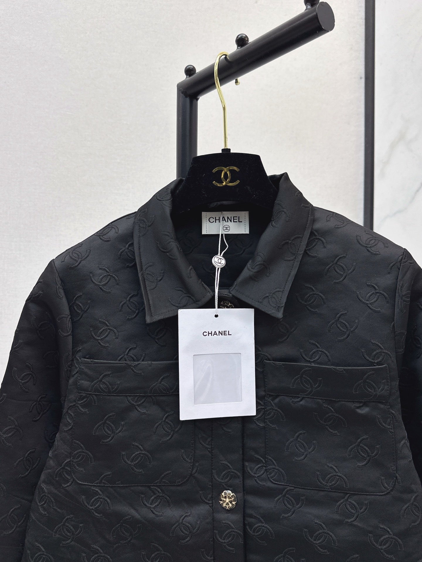 C 25 New jacquard logo jacket