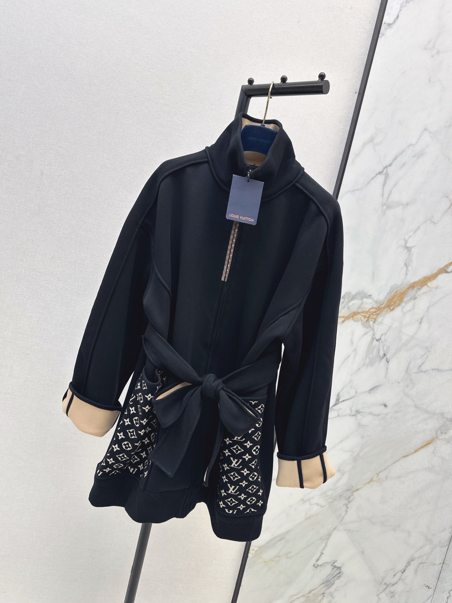 L 25 Pocket floral casual jacket  (KHAKI/BLACK)