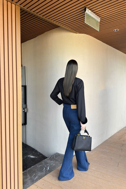 L 25 New flared stretch jeans