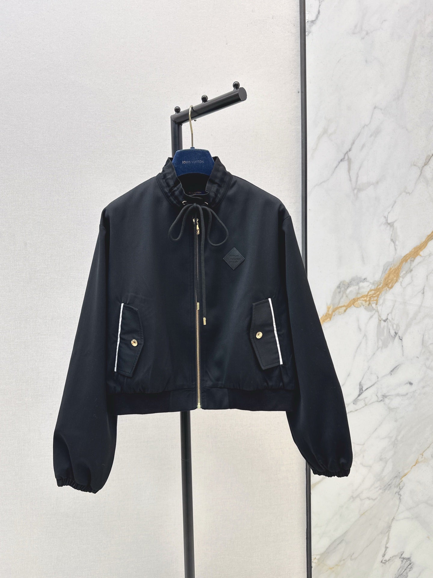 L 25 New drawstring jacket(KHAKI/BLACK)