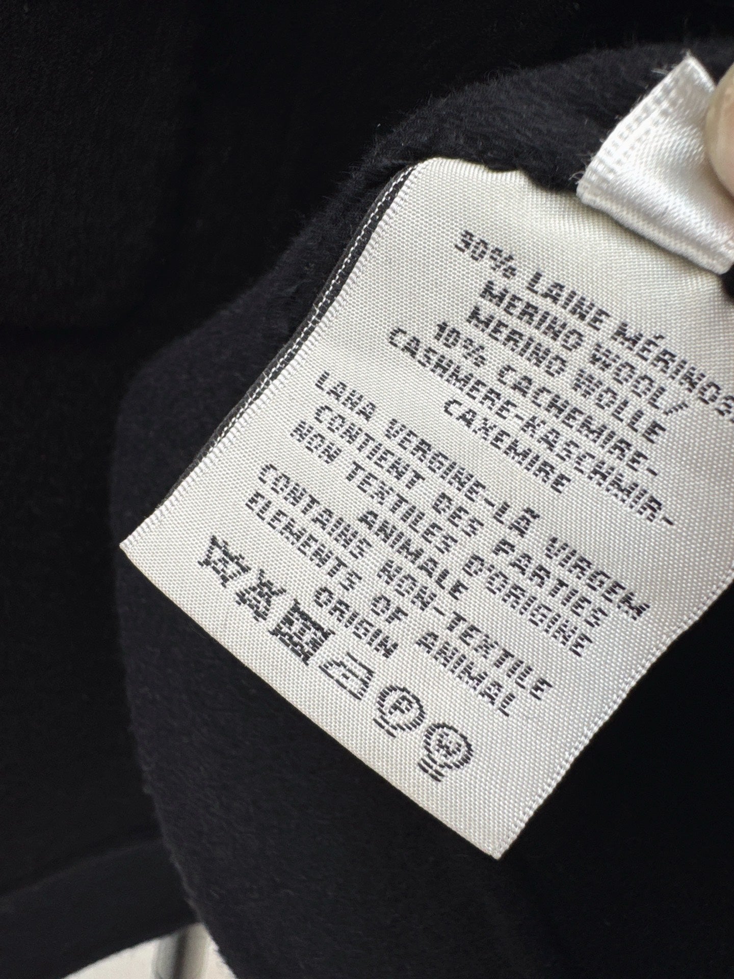 He 25fw New Cashmere Short Jacket