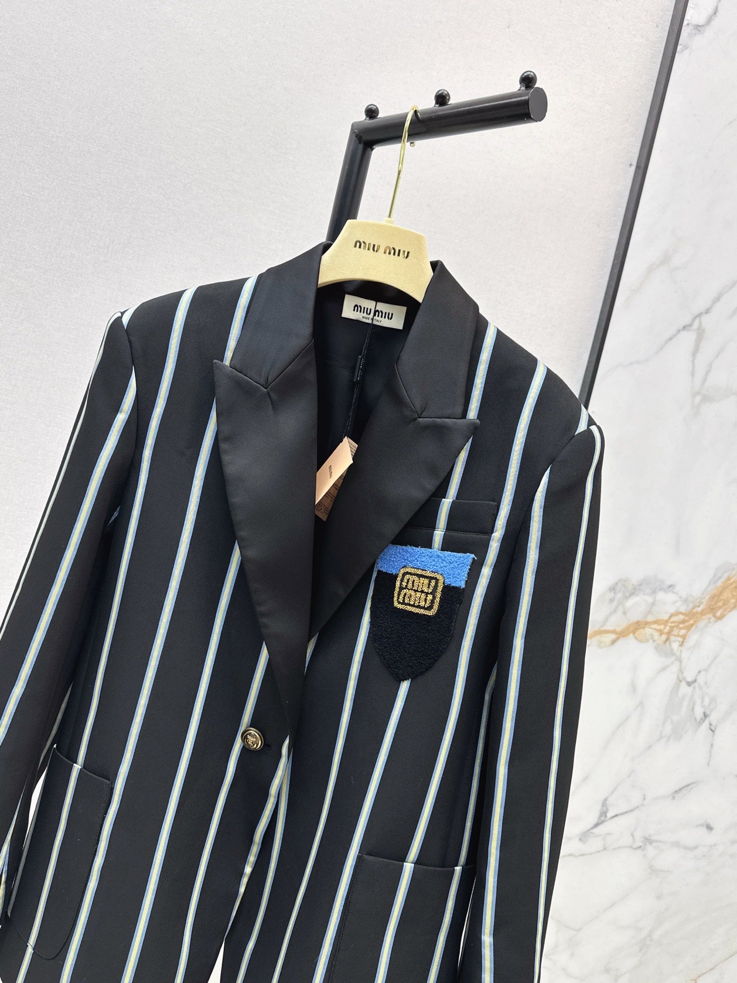 Mi 25 New woven striped suit jacket