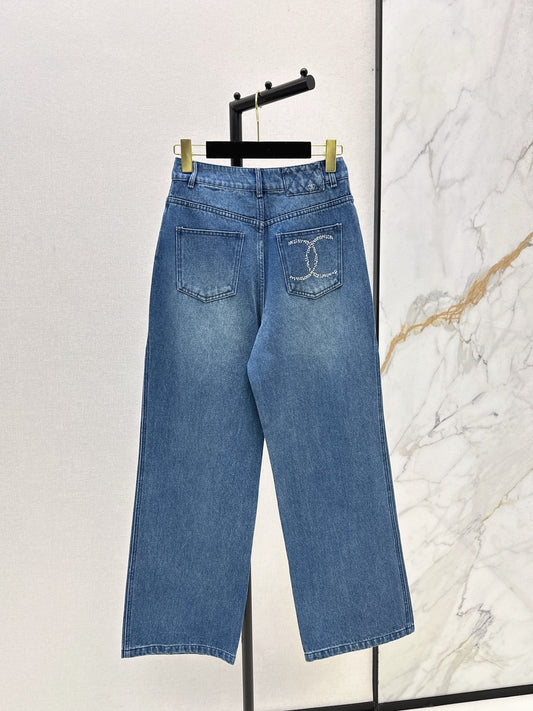 C 25 New Heavy Rhinestone Straight Jeans