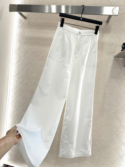 C 25 Pure white model trousers