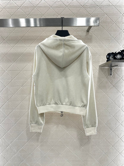 C 25 Hooded jacket and trousers set
