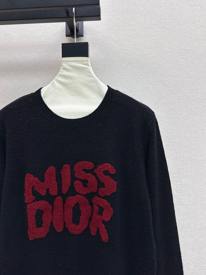Di 25 New 3D embroidered logo sweater