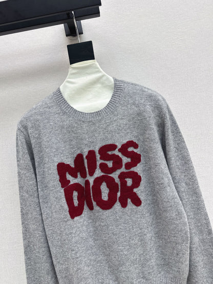 Di 25 New 3D embroidered logo sweater