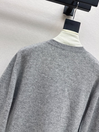 Di 25 New 3D embroidered logo sweater
