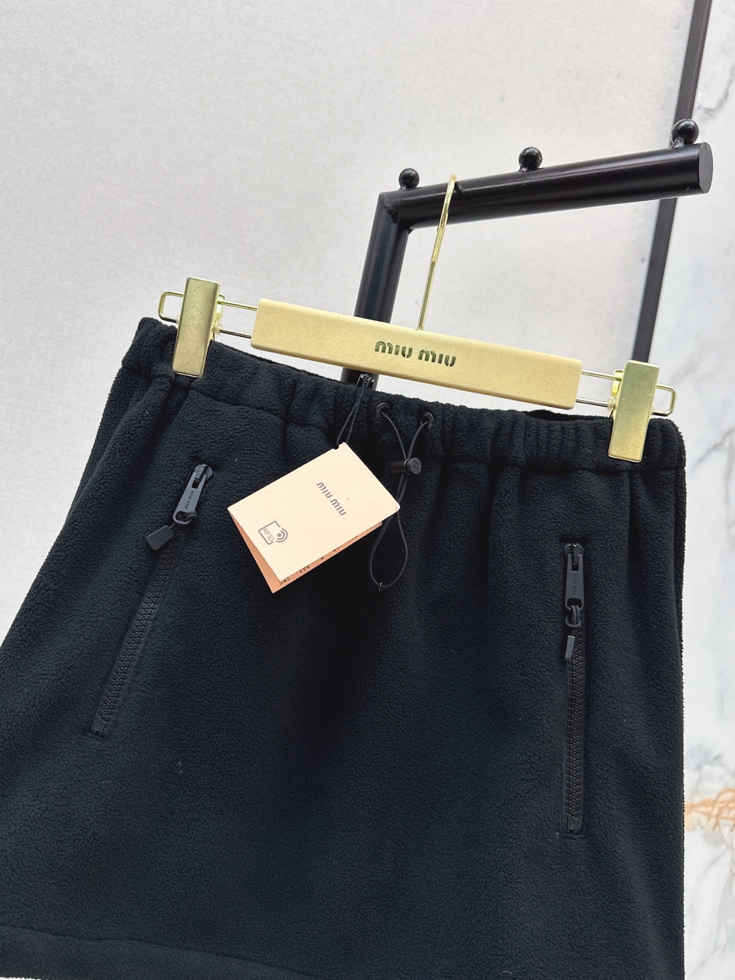 Mi 25 New environmentally friendly granular fleece skirt