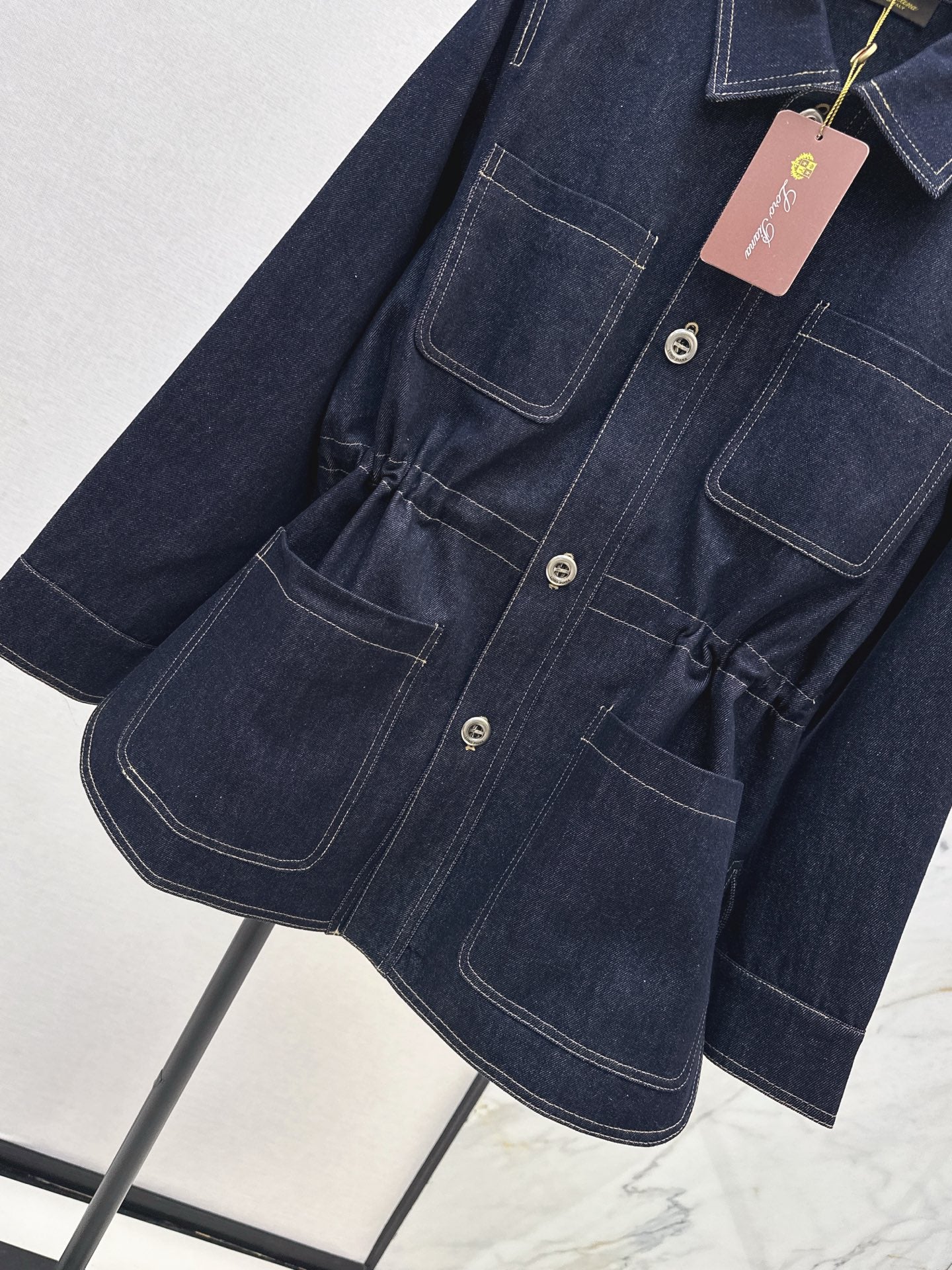 Lor 25 New drawstring waist denim jacket