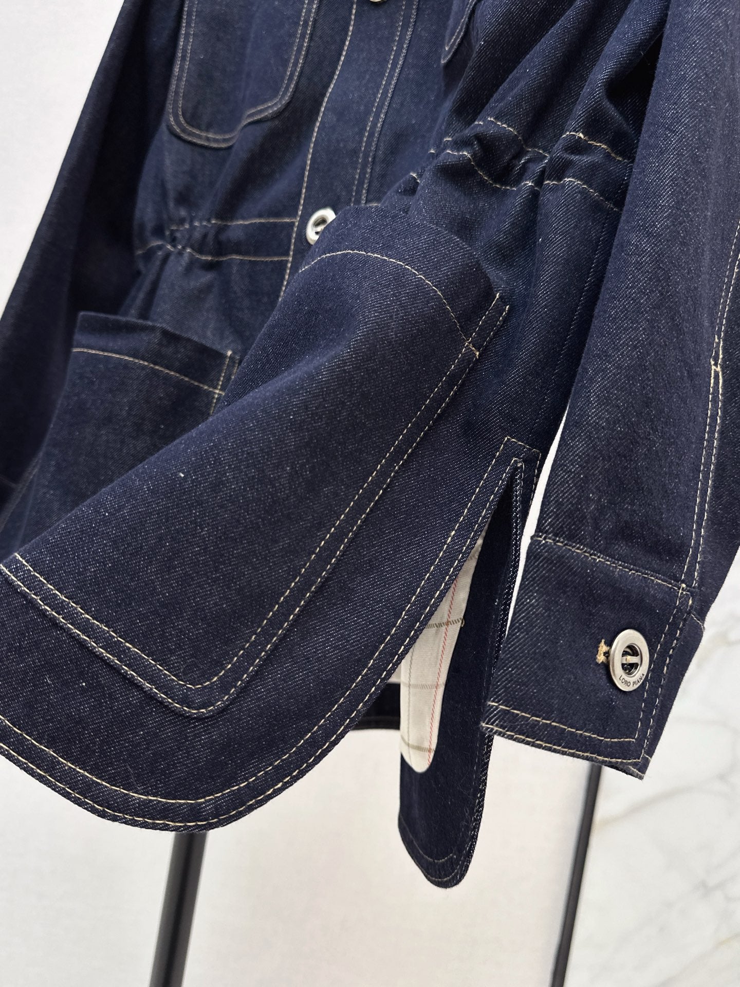 Lor 25 New drawstring waist denim jacket