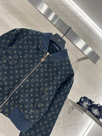 L 25 Denim jacket + trousers set