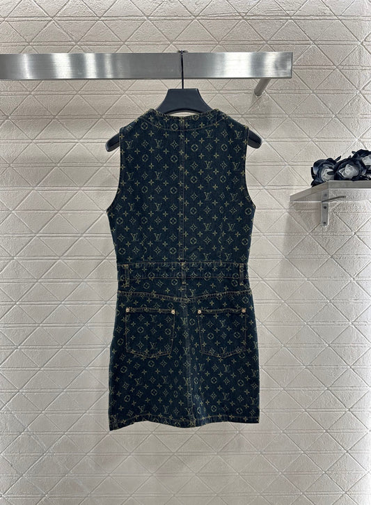 L 25 denim vest skirt