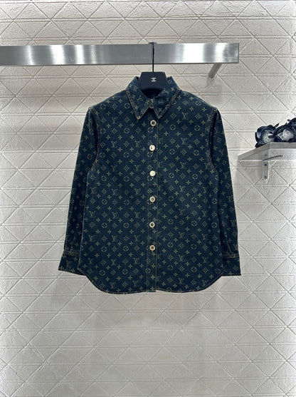 L 25 Denim shirt + pleated skirt set