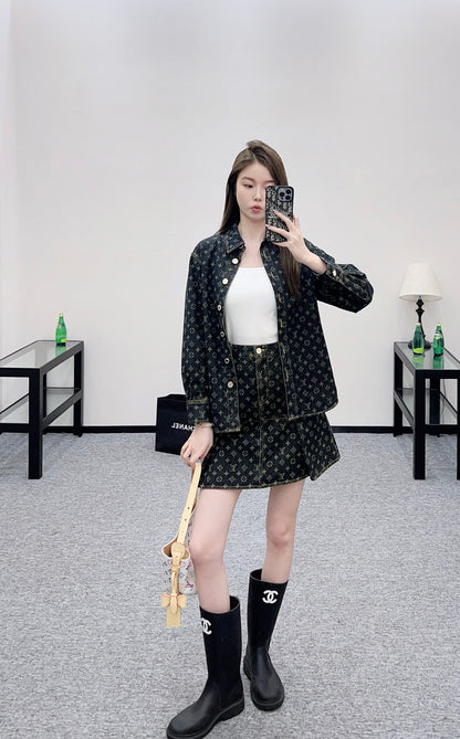 L 25 Denim shirt + pleated skirt set
