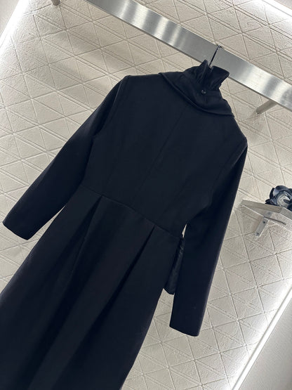 Di 25 Detachable pleated lace dress