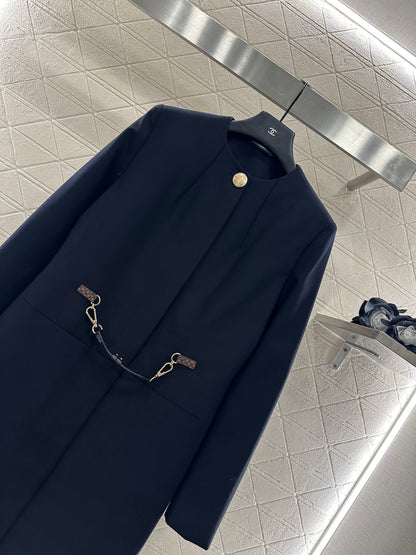 L 25 Round-neck leather chain-button midi coat