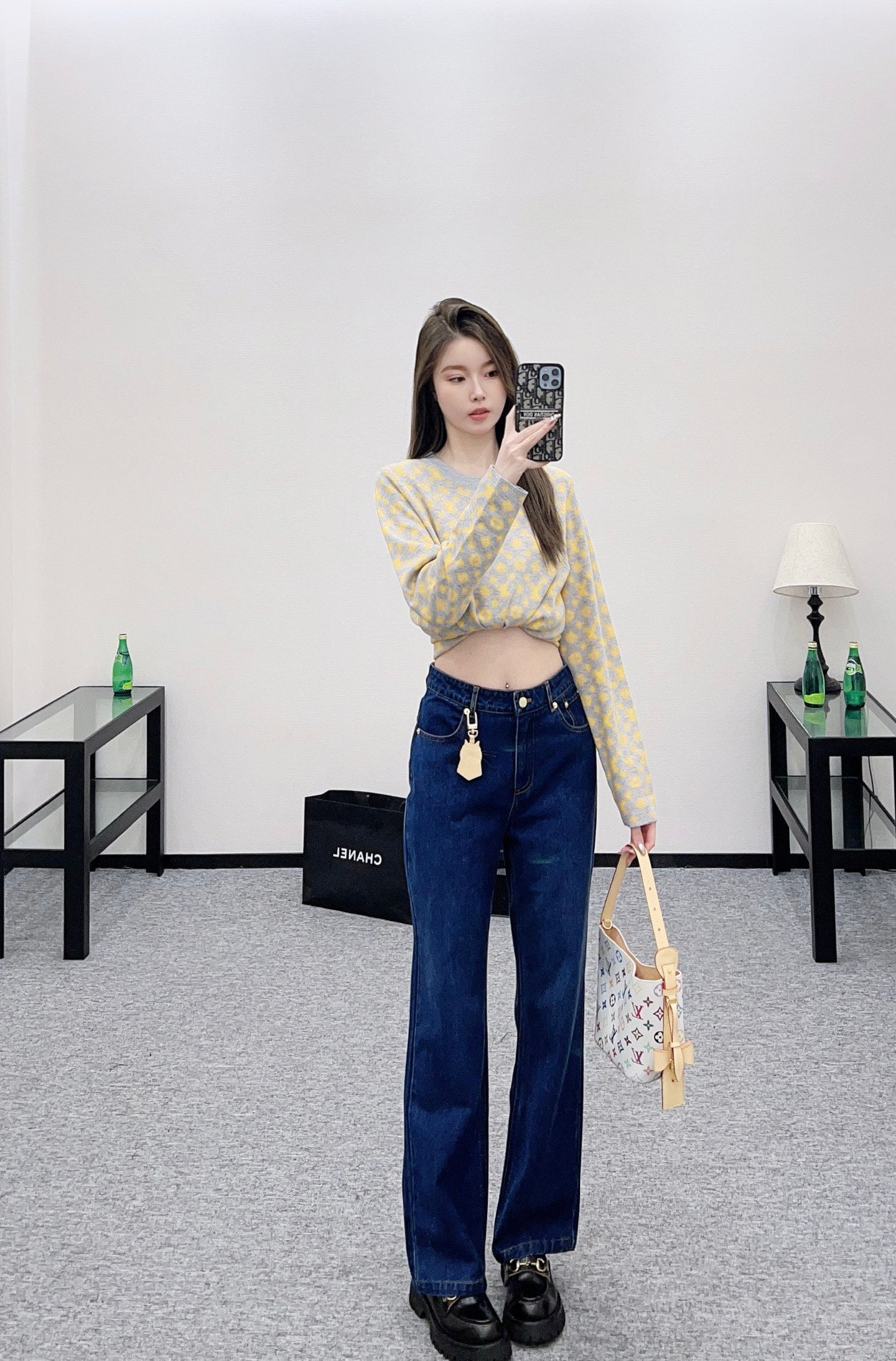 L 25 Cat keychain jeans