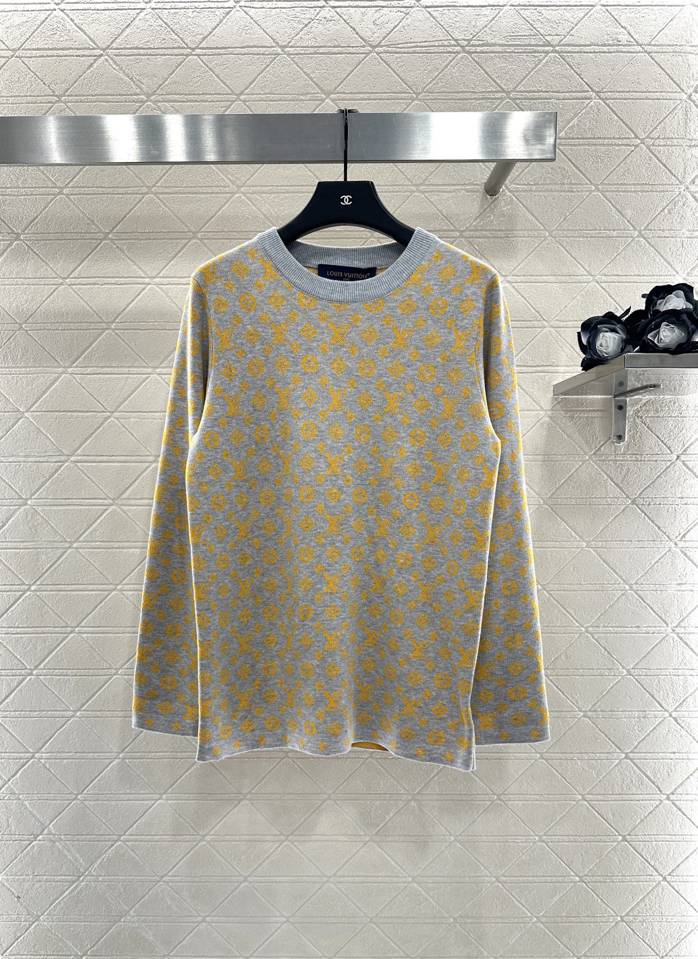 L 25 jacquard loose-knit wool top