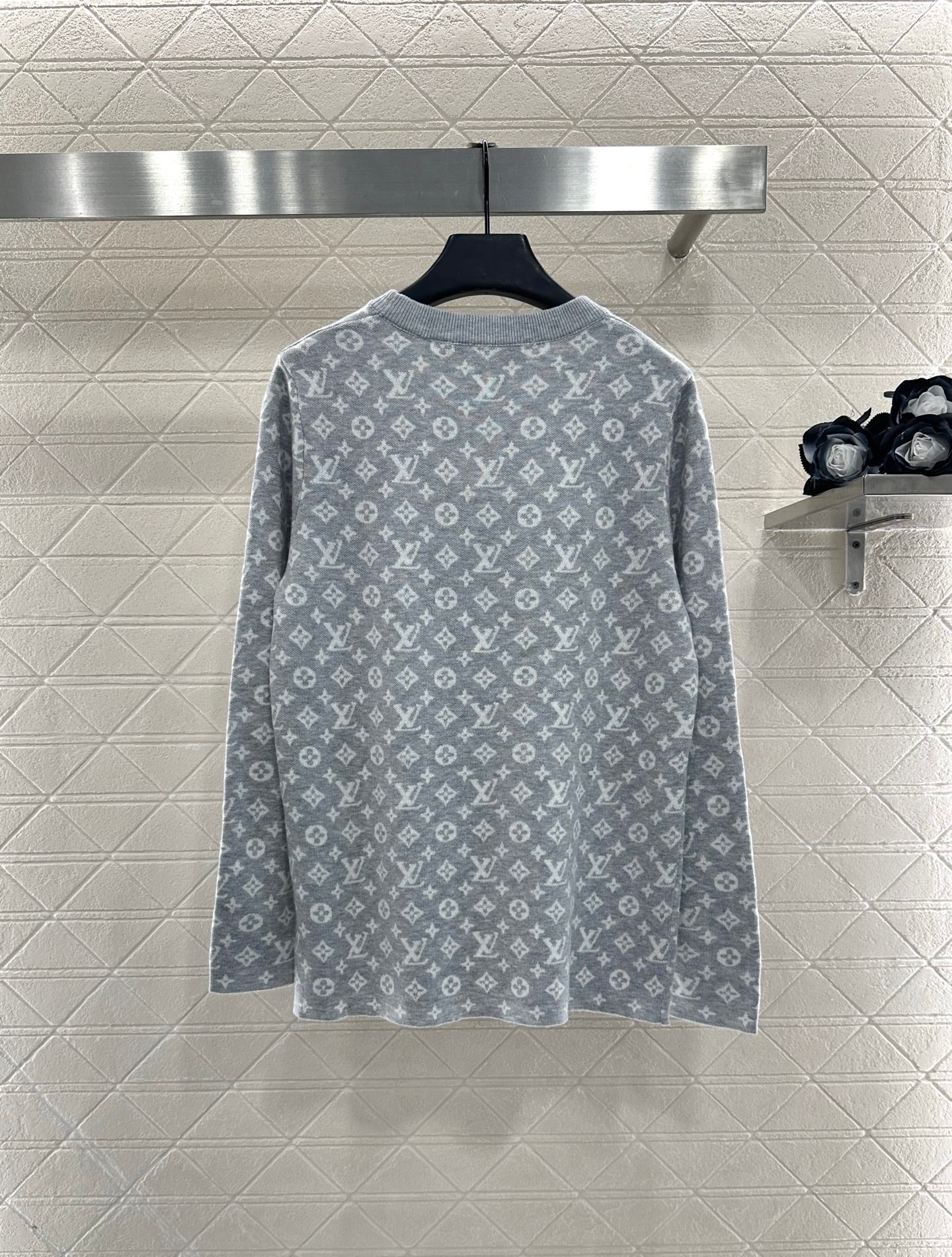 L 25 jacquard loose-knit wool top