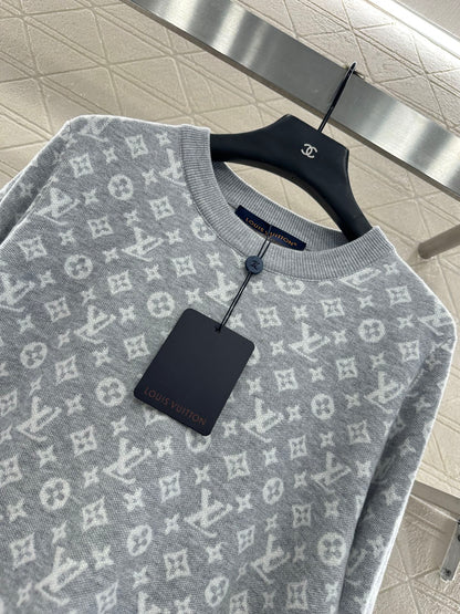 L 25 jacquard loose-knit wool top