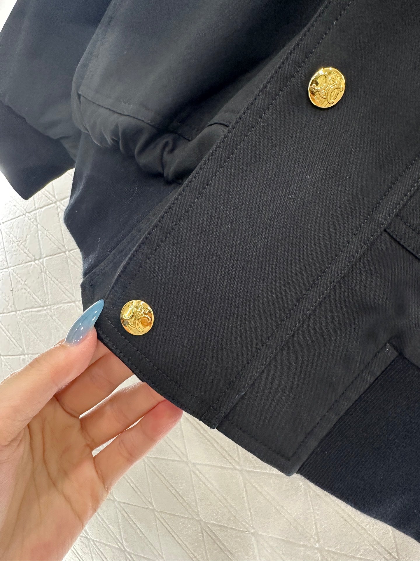 Ce 25 Hooded quilted drawstring jacket