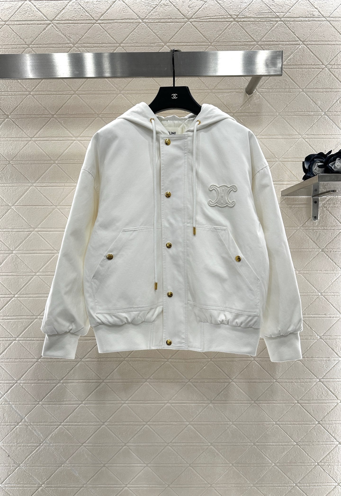 Ce 25 Hooded quilted drawstring jacket