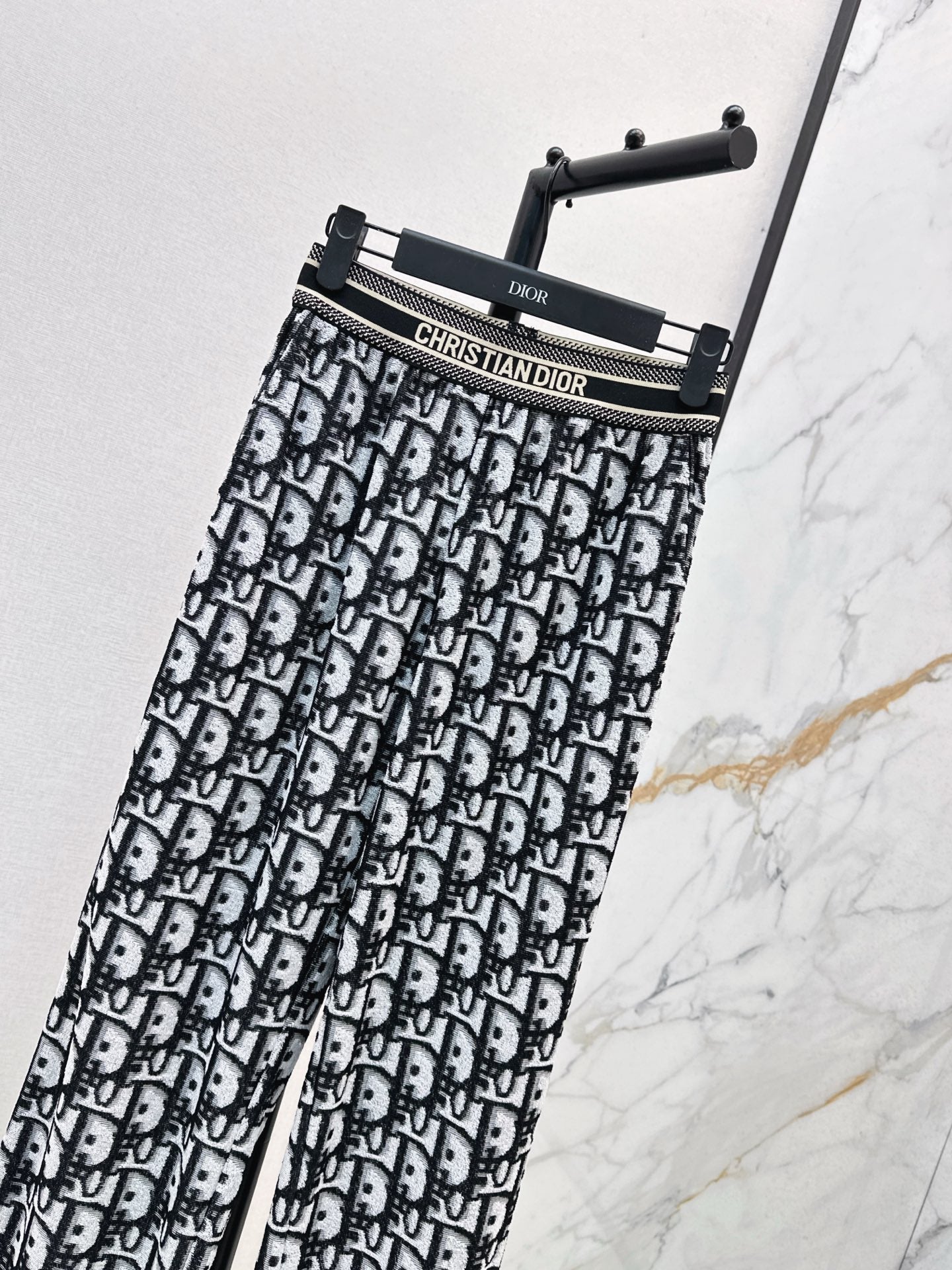 Di 25 New classic logo casual pants