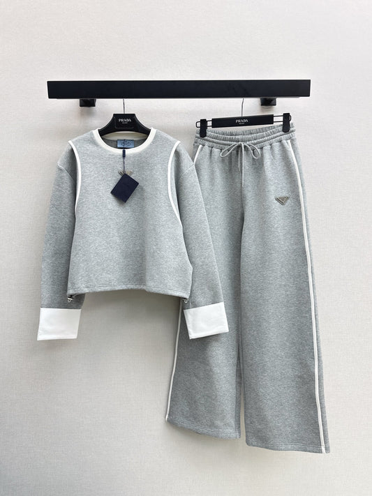 Pr 25 Round-neck sweatshirt with elastic waist and trousers set