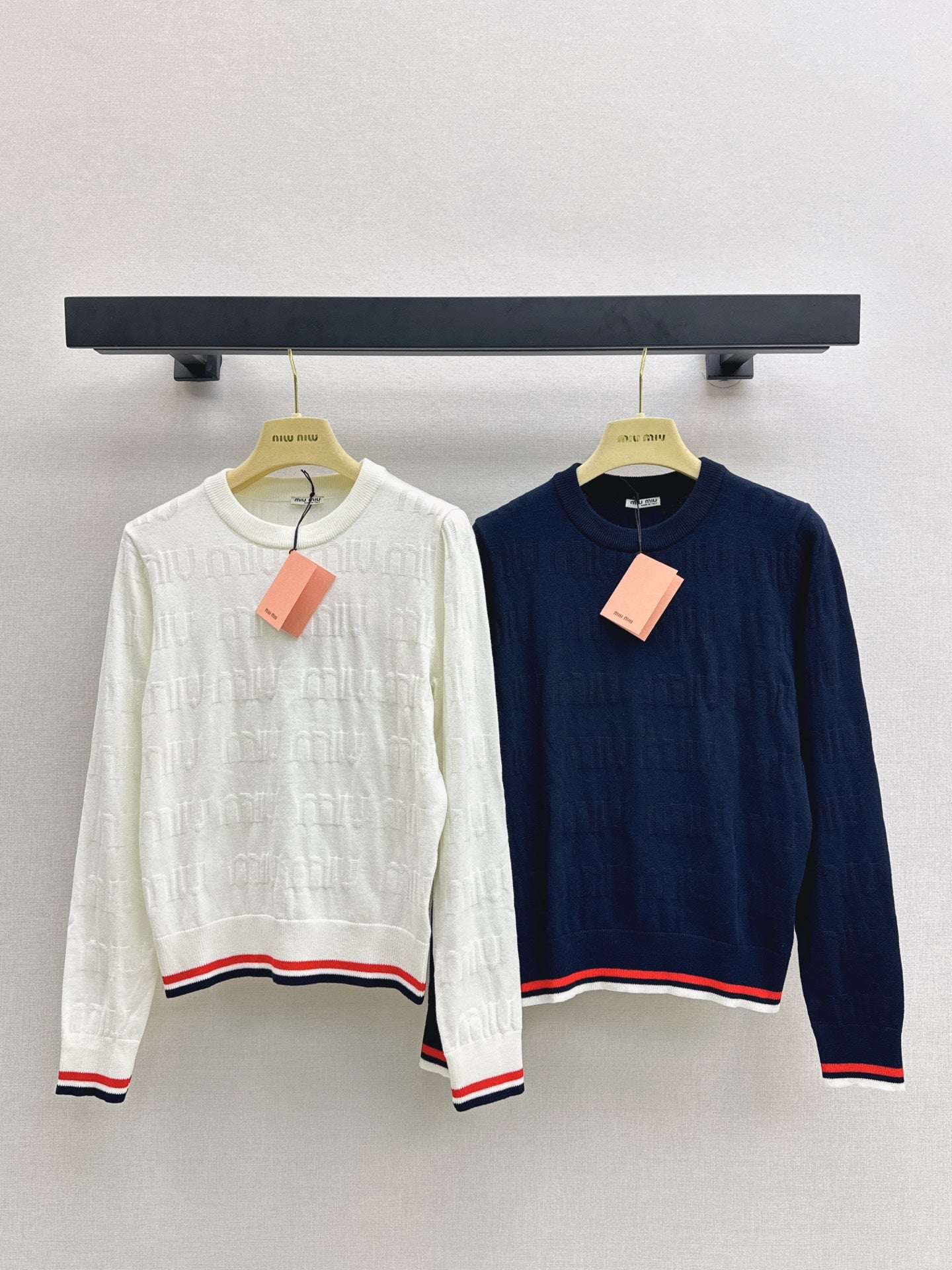 Mi 25 New classic logo lettering woven wool sweater(WHITE/NAVY)