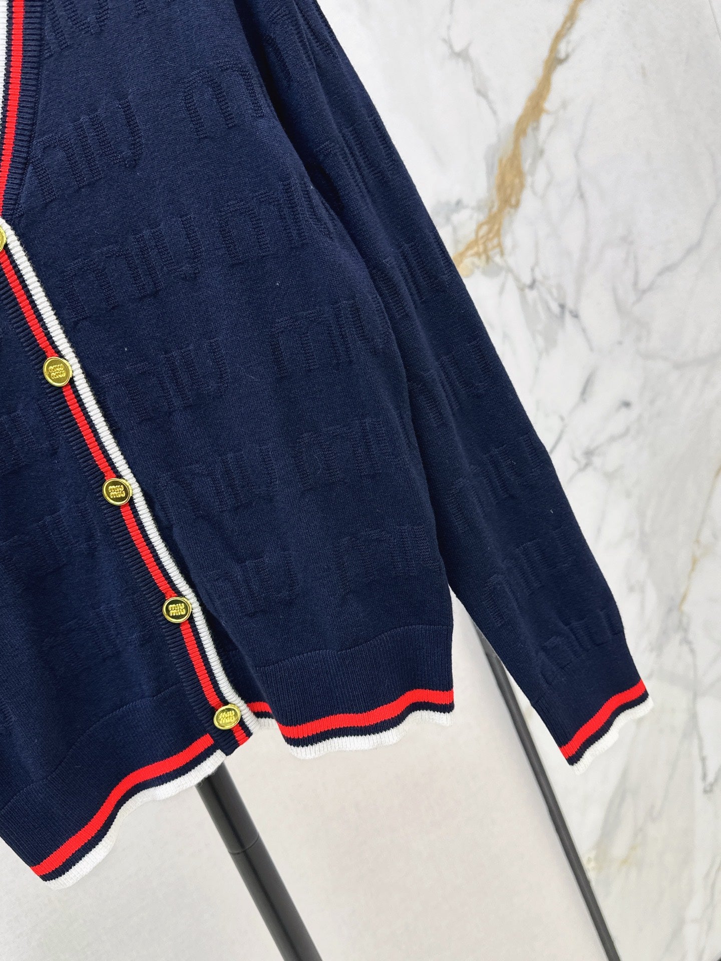 Mi 25 New classic logo lettering woven wool cardigan(WHITE/NAVY)