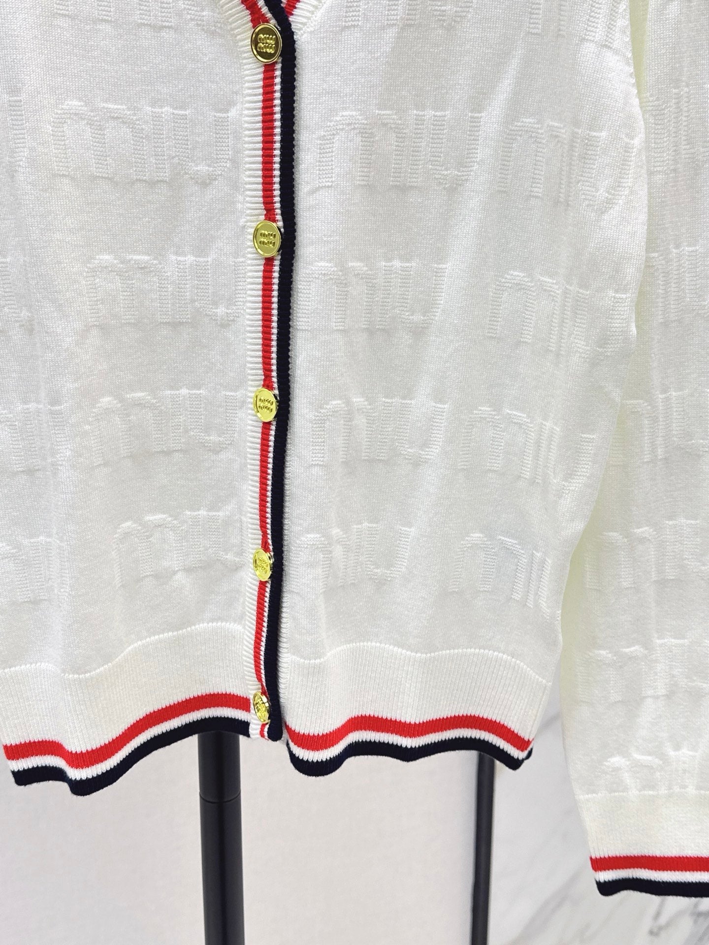 Mi 25 New classic logo lettering woven wool cardigan(WHITE/NAVY)