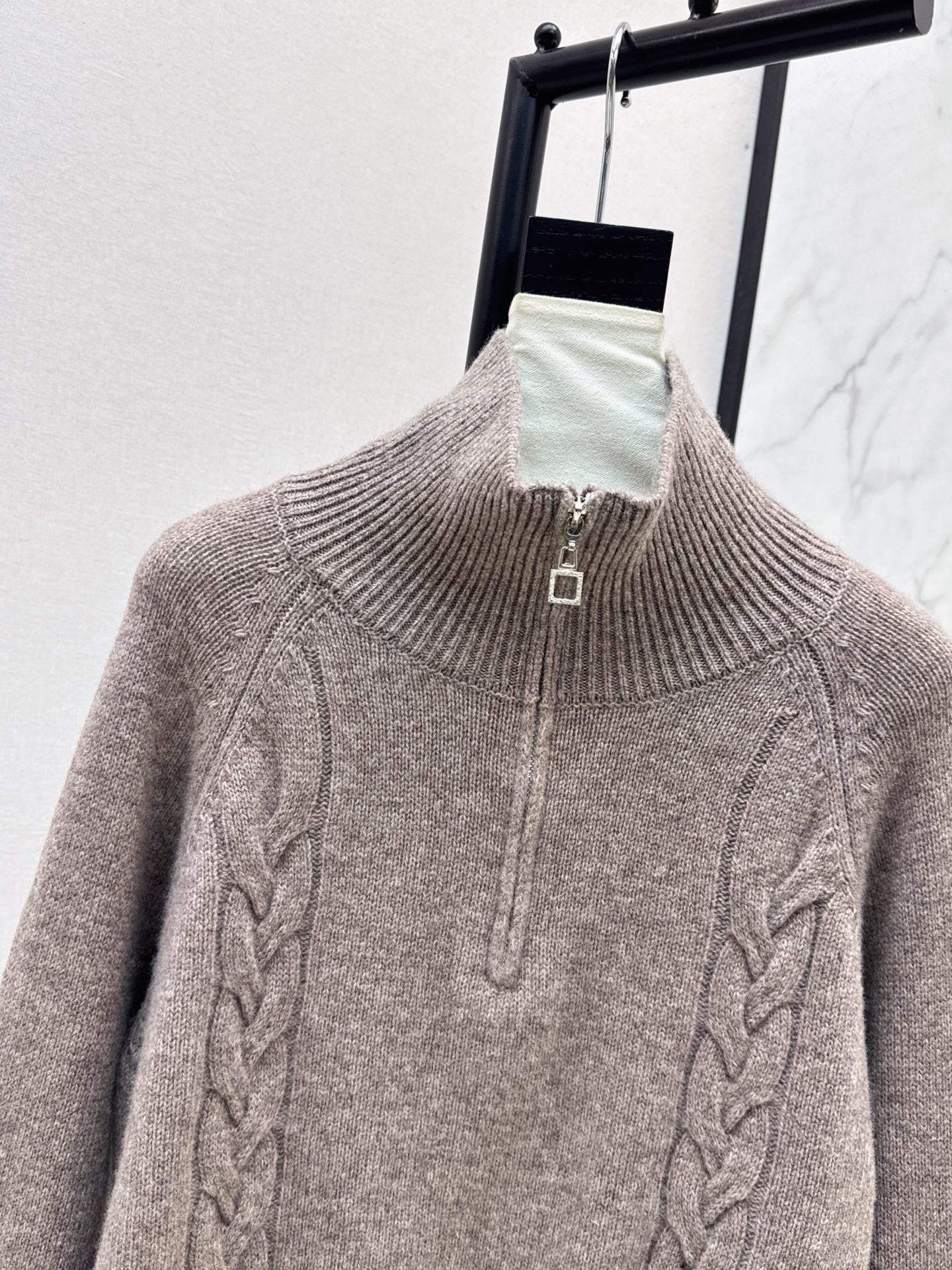 Lor 25 New style cable-knit half-open wool sweater（BEIGI/BORWN/GRAY）