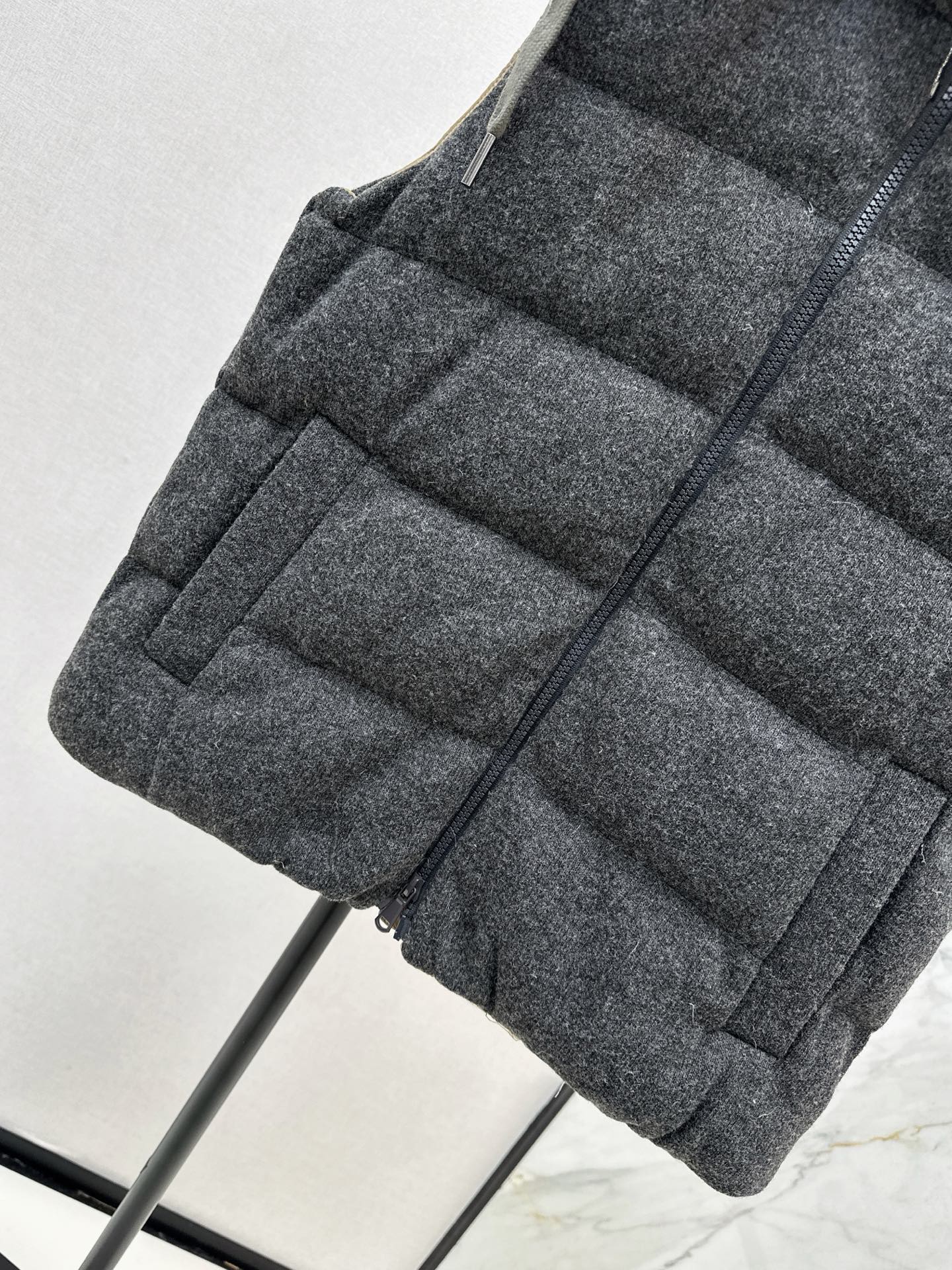 Bru 25 New Hooded Down Vest(BEIGI/GRAY)