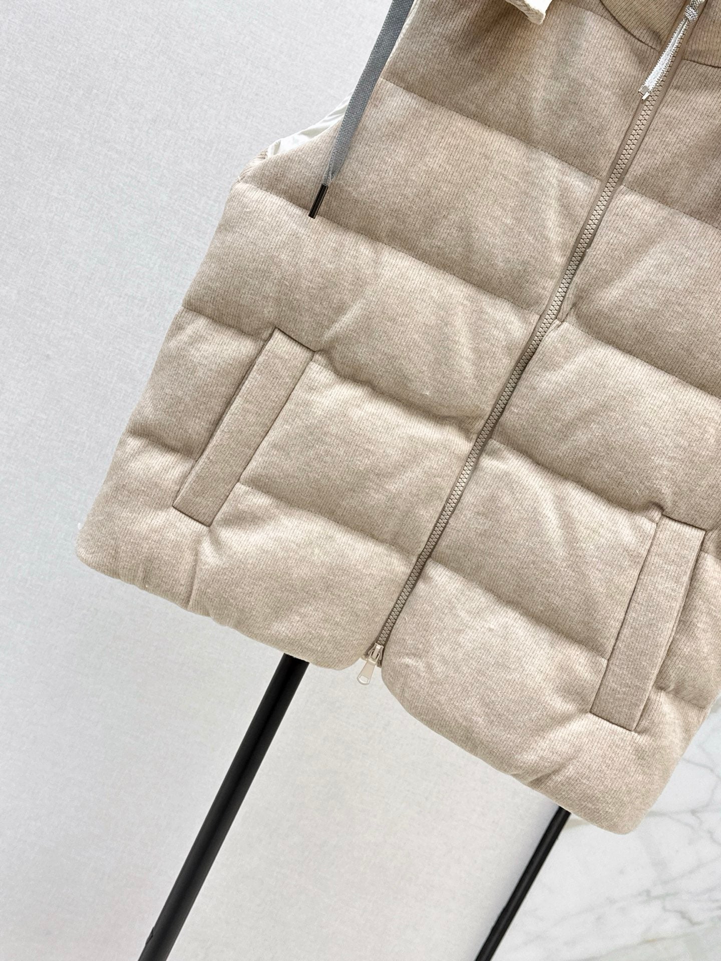 Bru 25 New Hooded Down Vest(BEIGI/GRAY)
