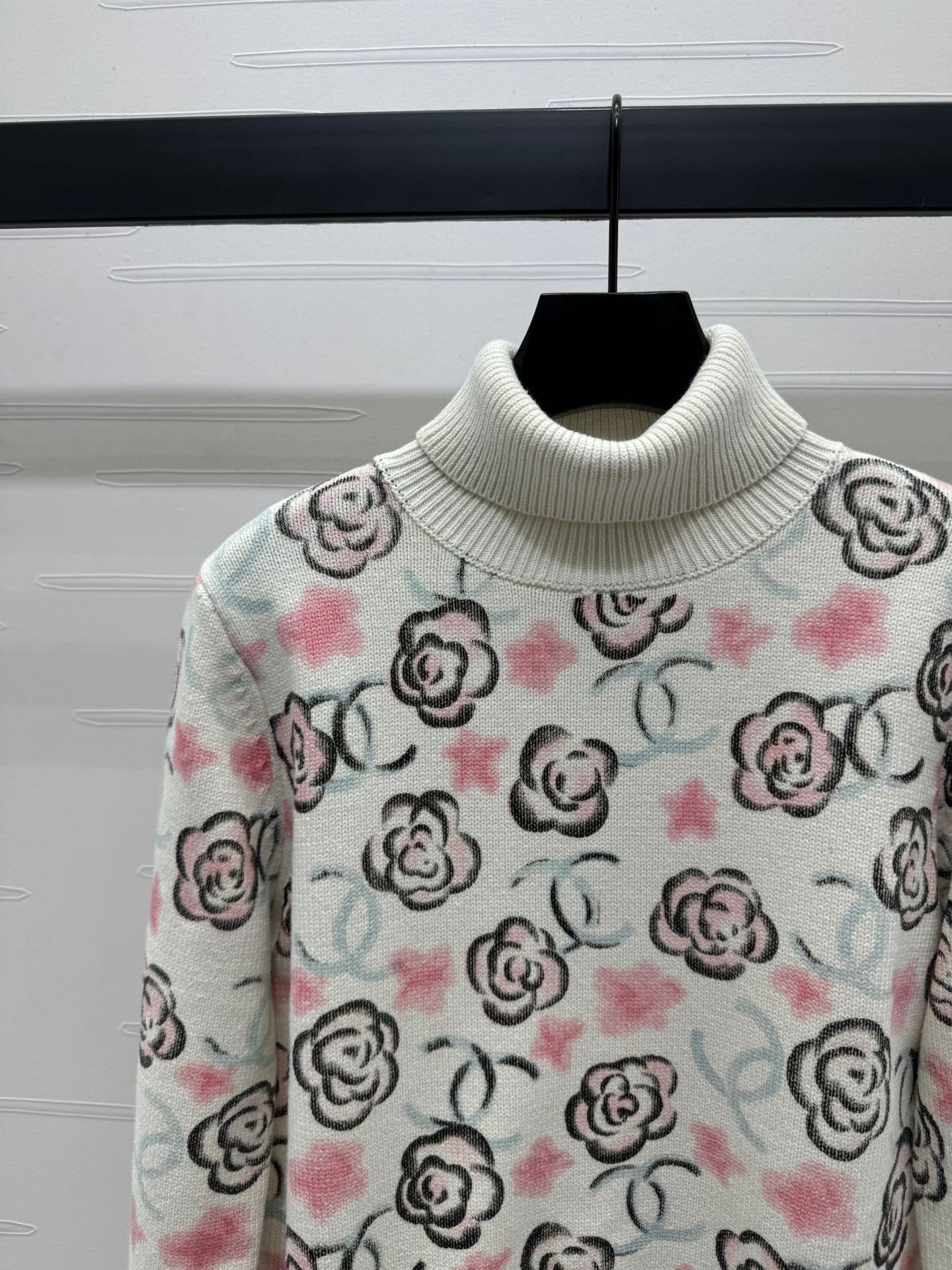 C 24fw Hot Selling Turtleneck Sweater