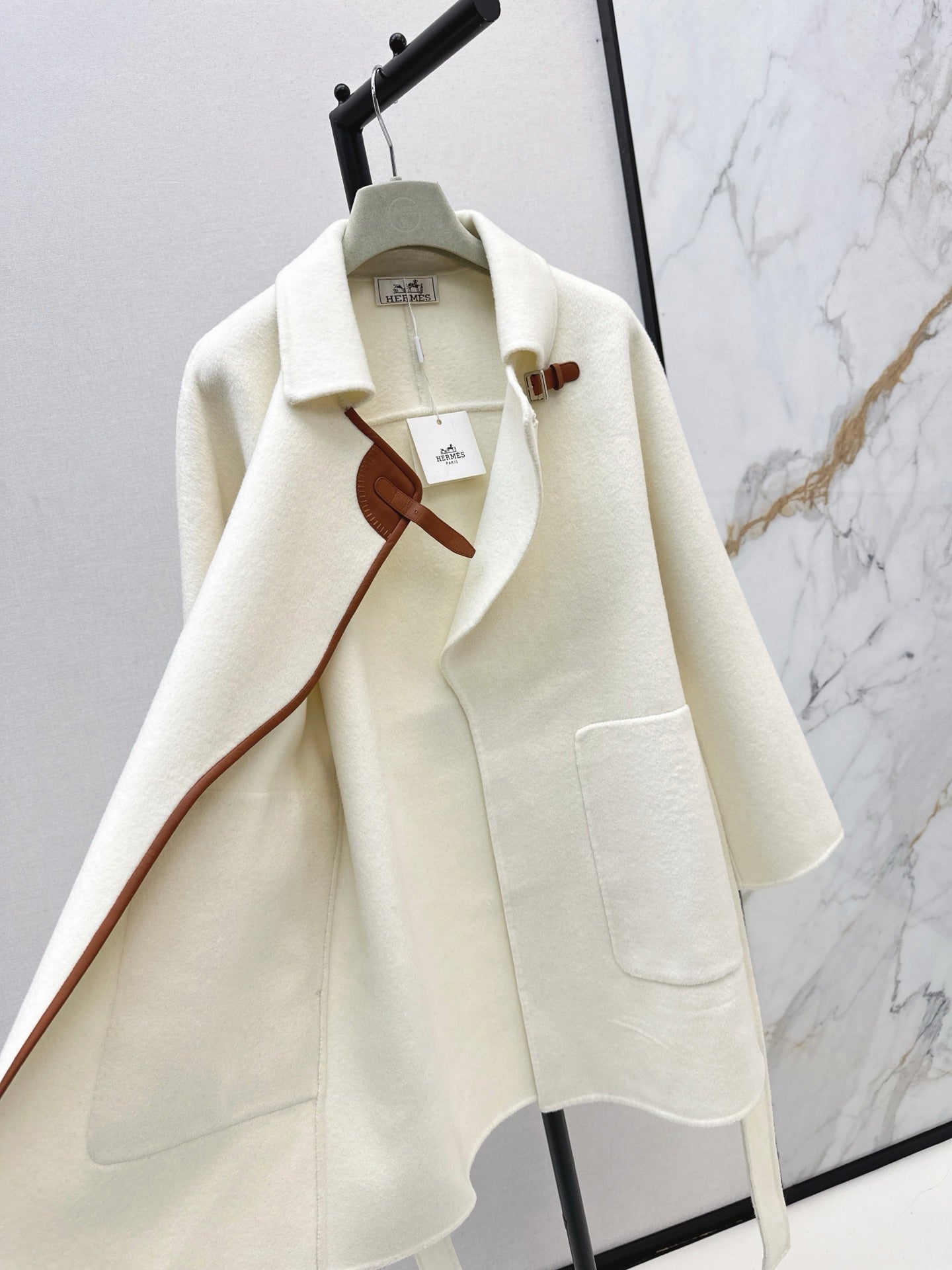 He 25 Sheepskin button wool cashmere coat(BEIGI/BLACK)