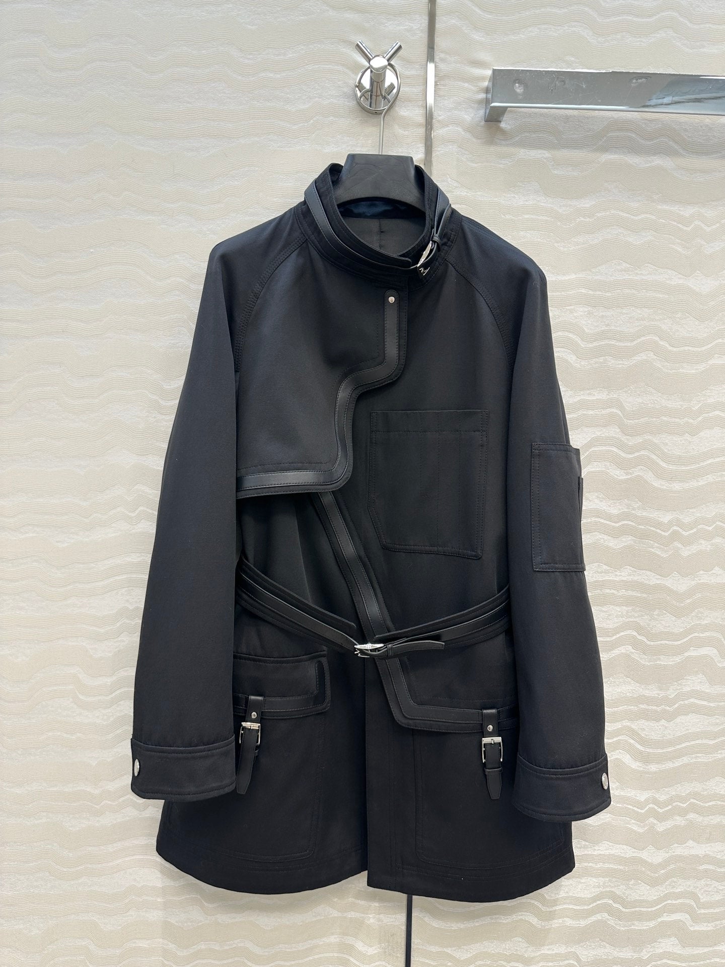 He 25 Leather-trimmed equestrian trench coat(GRAY/BLACK)