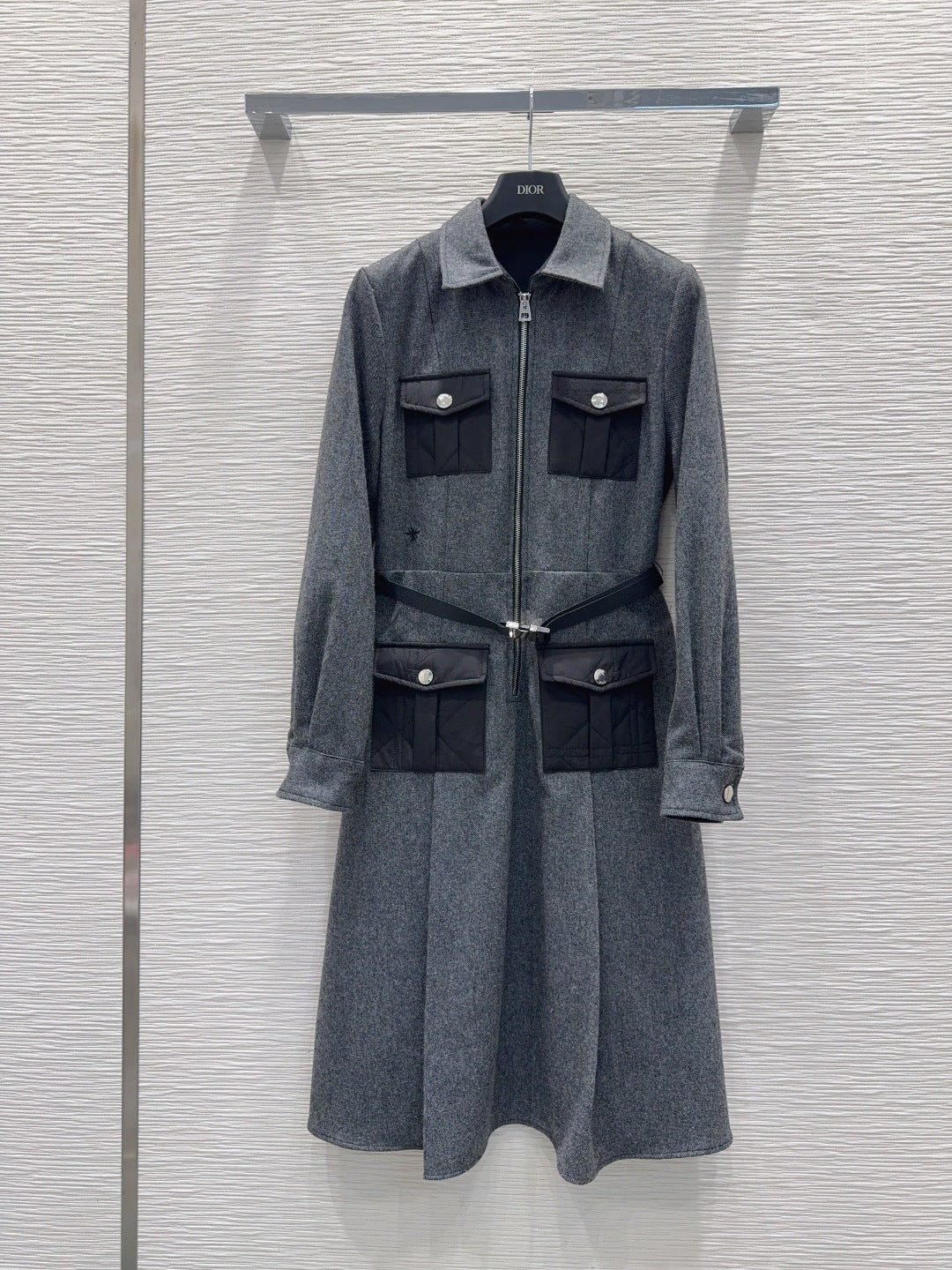 Di 25fw New Multi-Pocket Wool Dress（KAHKI/GRAY）