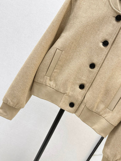 Di 25 New Letter Embroidered Cropped Baseball Jacket(GRAY/KHAKI)