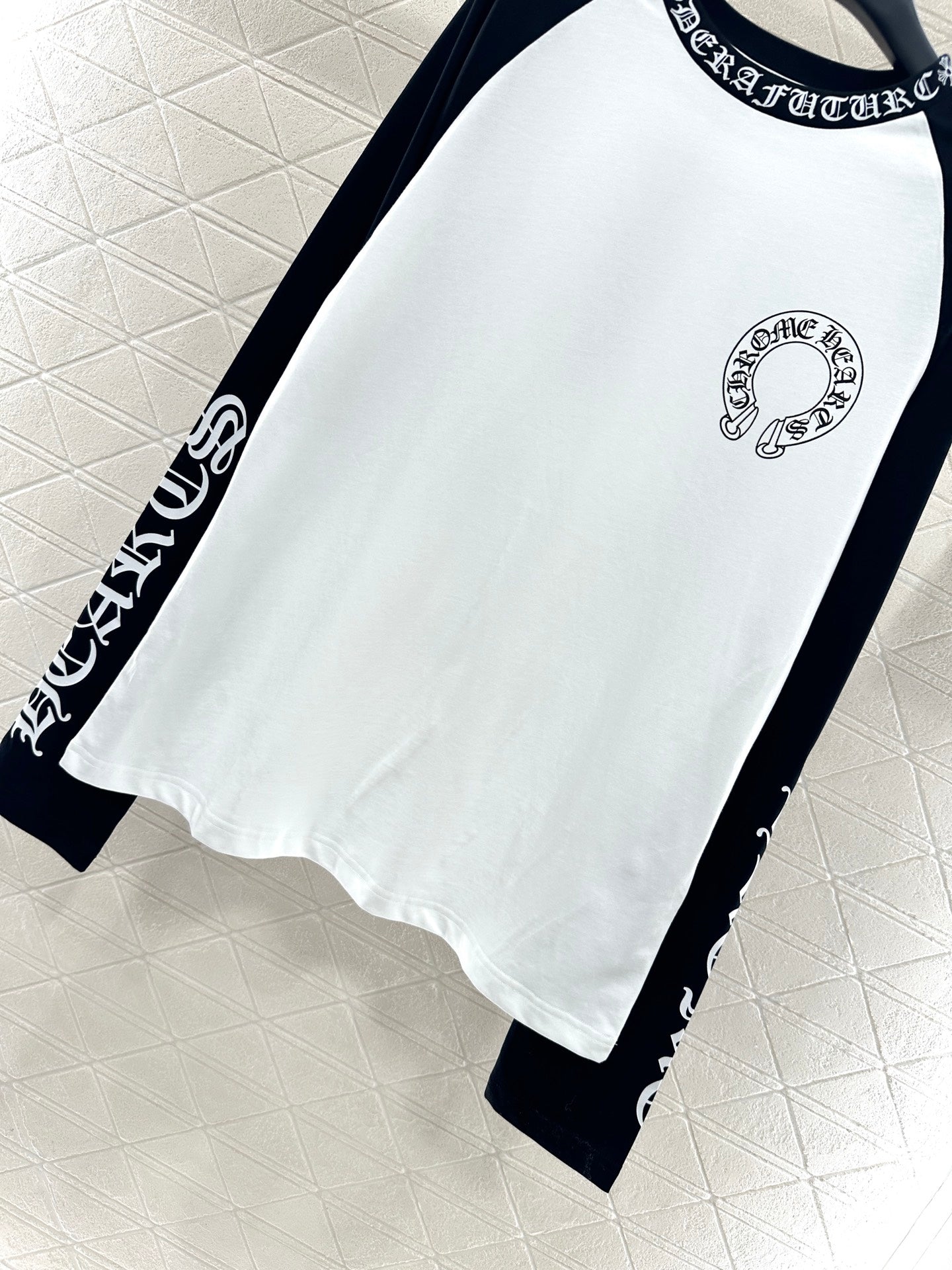 Chr 25 Letter print long-sleeved top