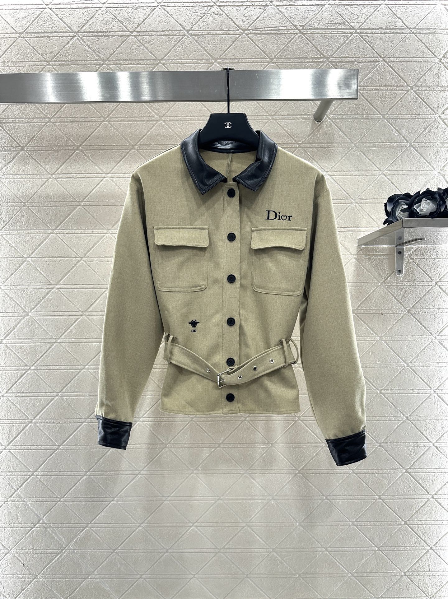 Di 25 Leather collar jacket and trousers suit(KHAKI/BLACK)