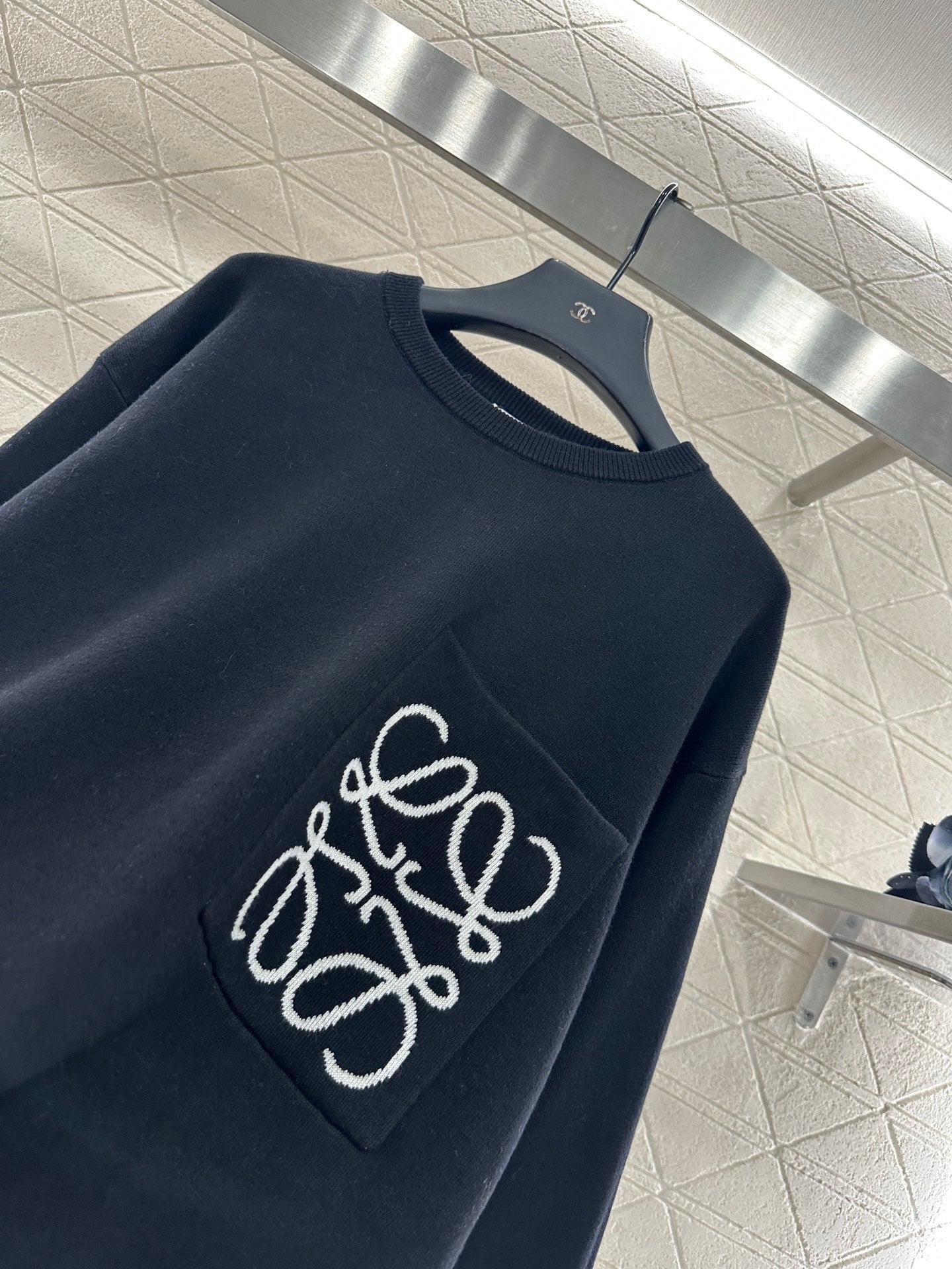 Lo 25 Totem Loose Knit Wool Top