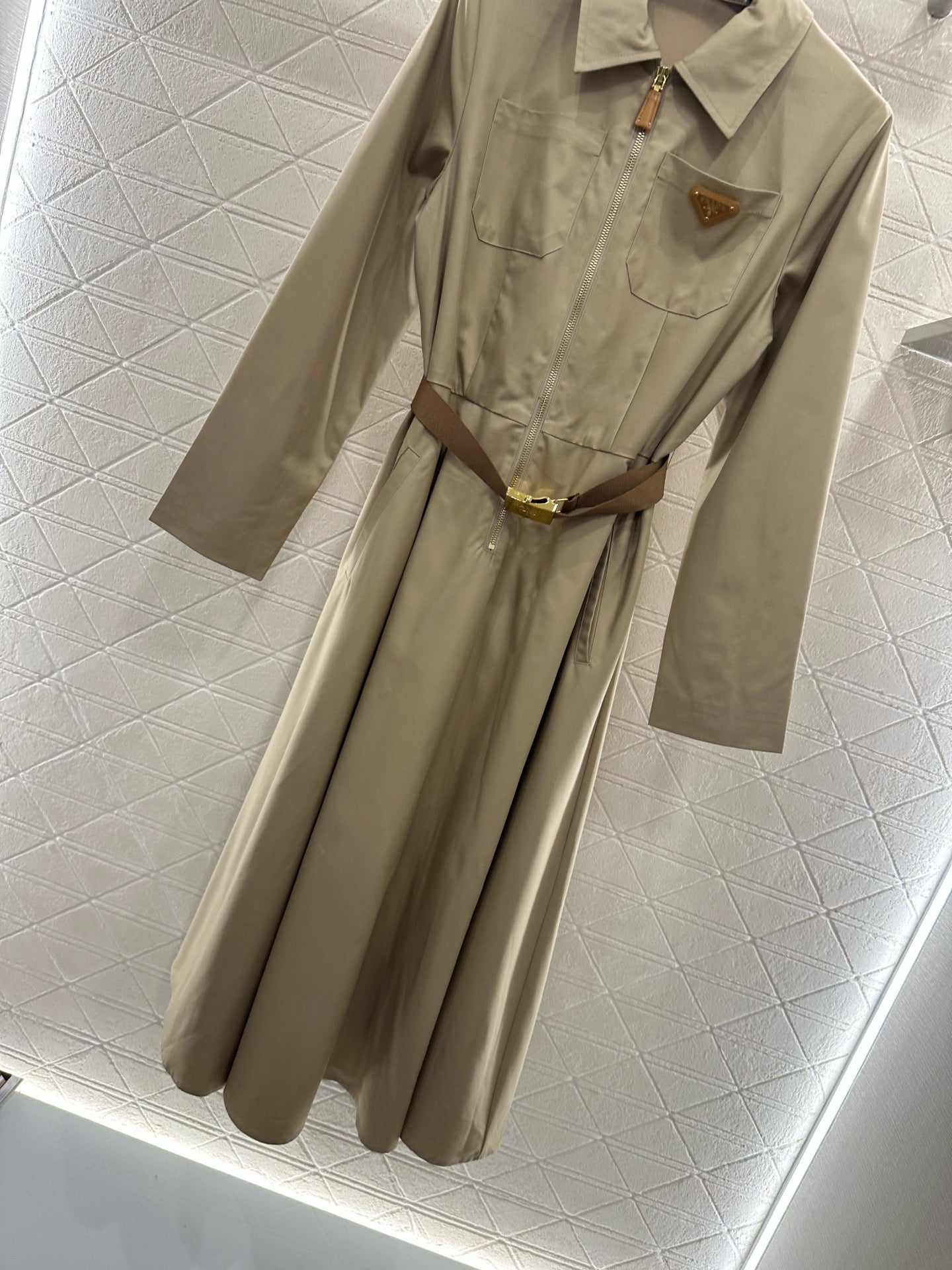 Pr 25 Lapel belt dress
