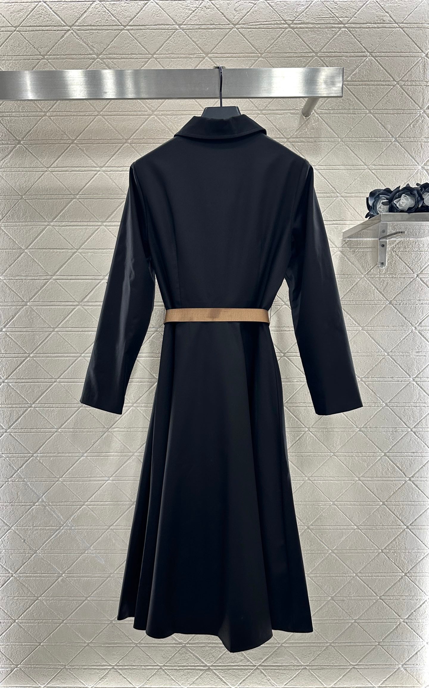 Pr 25 Lapel belt dress